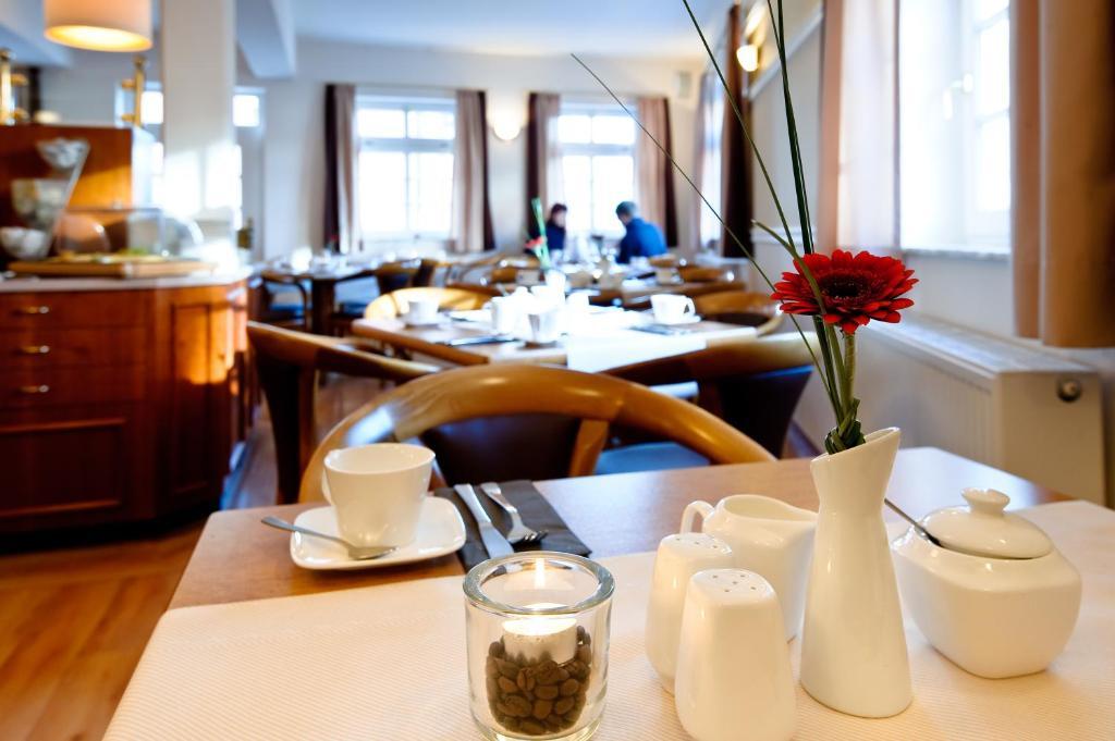 Hotel Am Alten Hafen Wißmar Εξωτερικό φωτογραφία