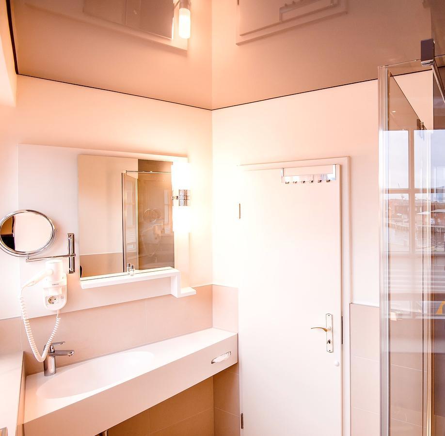 Hotel Am Alten Hafen Wißmar Εξωτερικό φωτογραφία