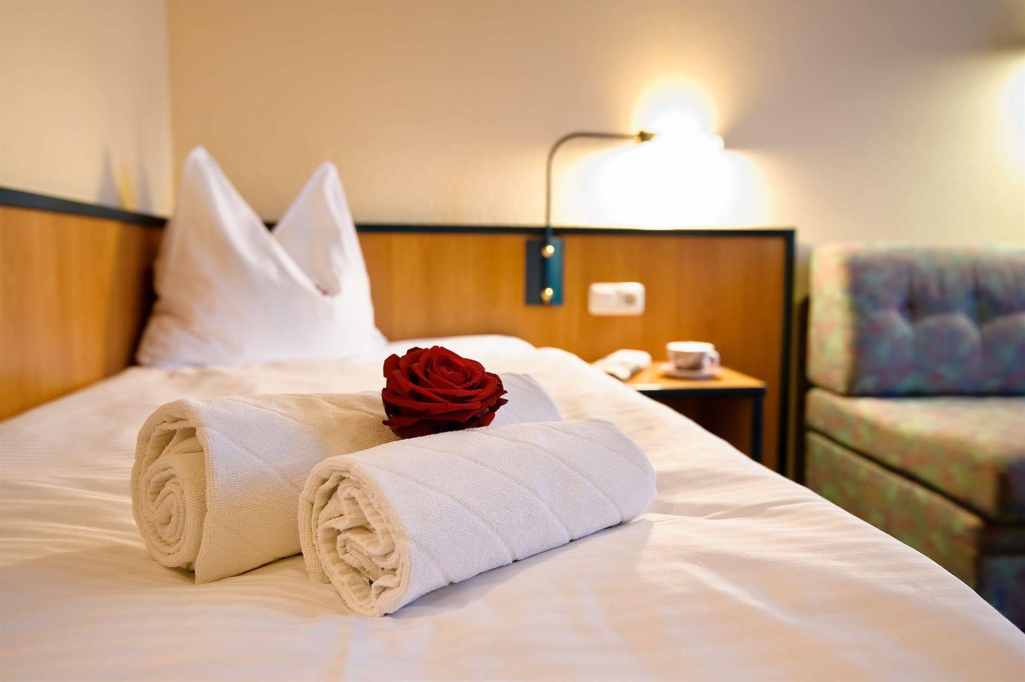 Hotel Am Alten Hafen Wißmar Εξωτερικό φωτογραφία