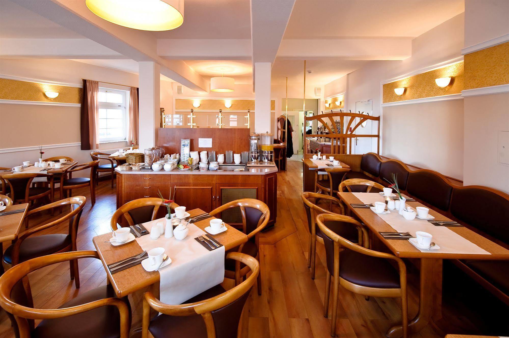 Hotel Am Alten Hafen Wißmar Εξωτερικό φωτογραφία